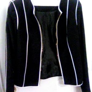 Classy JACKET by Calvin Klein....size. 6